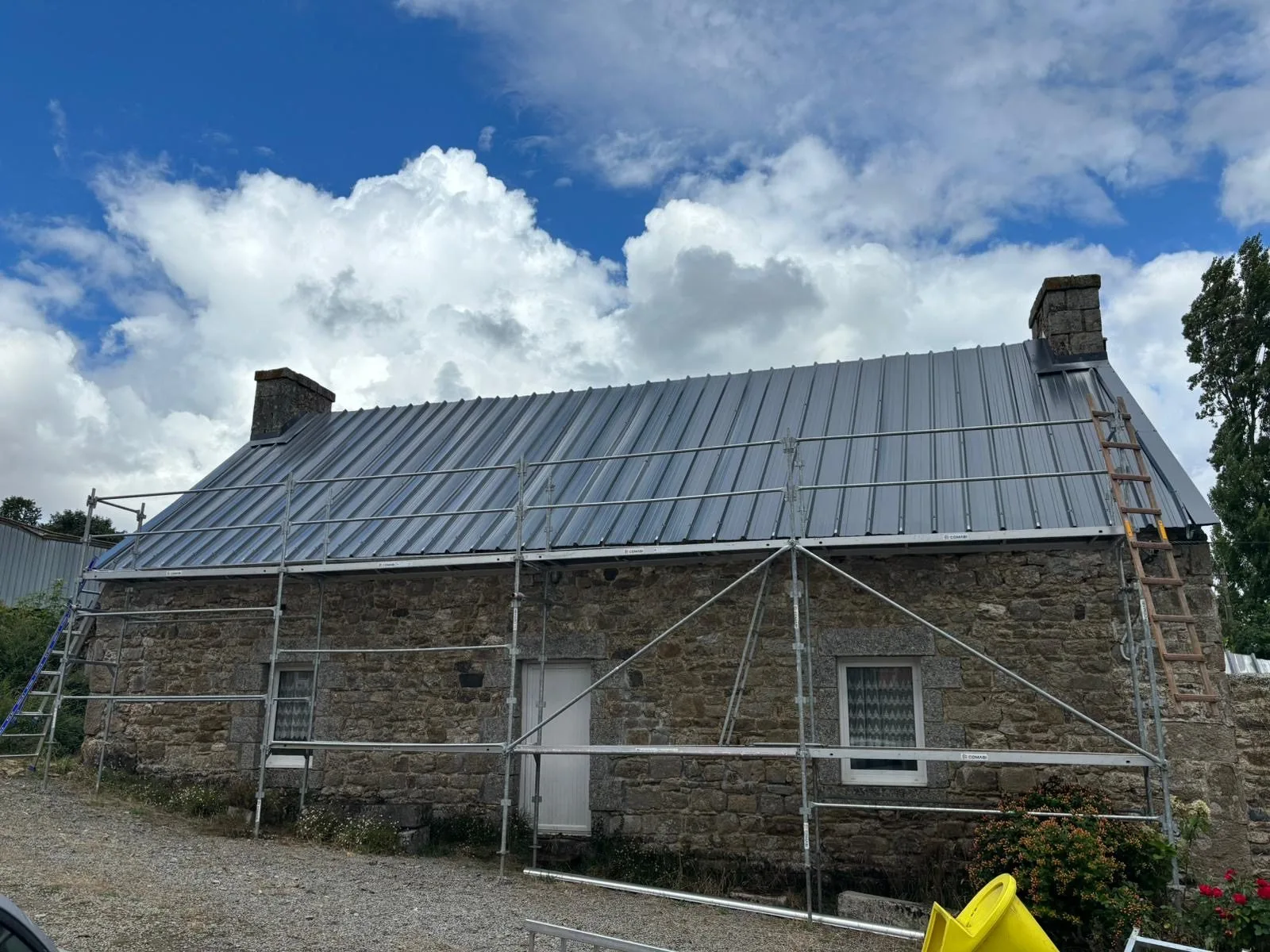 Toiture en bac acier après rénovation à Louargat